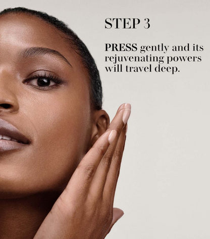 كريم دي لا مير المرطب