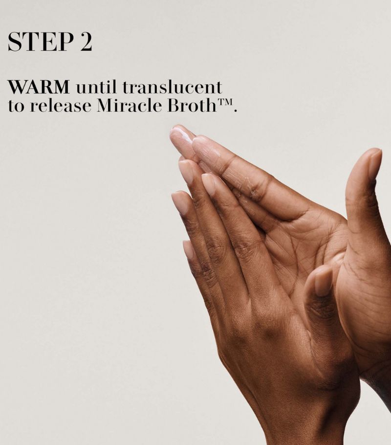 كريم دي لا مير المرطب